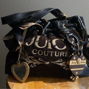Juicy couture vintage Y2K purse with keychain accessories and inner mirror brown